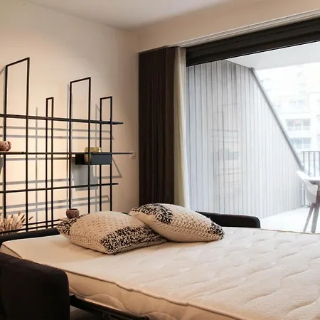 Crystal Residences - Luxurious Seaside Остенде