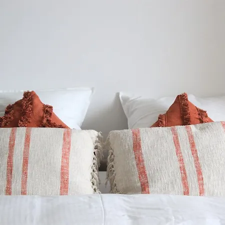 Crystal Residences - Luxurious Seaside Appartement *