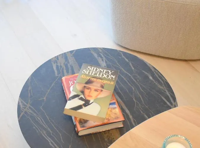 Crystal Residences - Luxurious Seaside 公寓