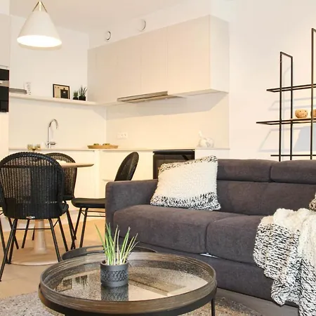 Crystal Residences - Luxurious Seaside Oostende