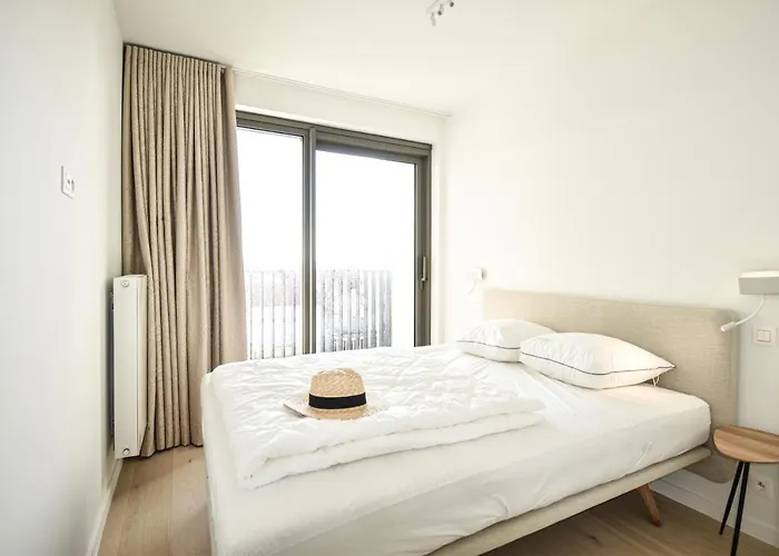 Crystal Residences - Luxurious Seaside شقة